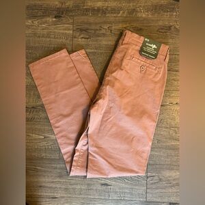 Men’s chino pants